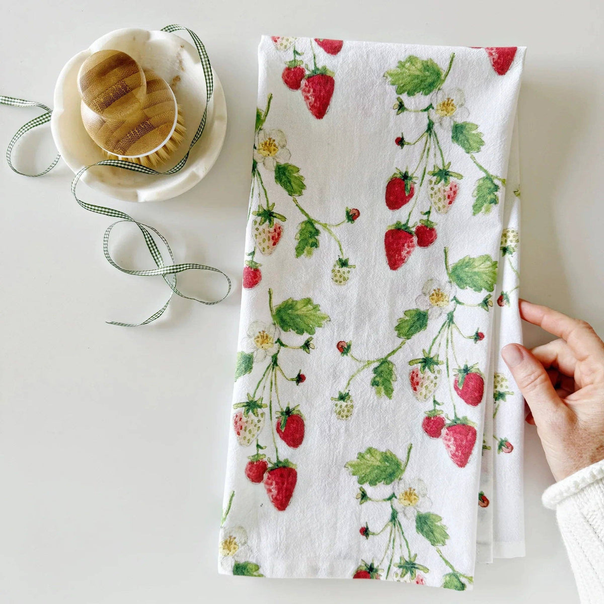Emily Lex Strawberry cotton flour sack tea towel