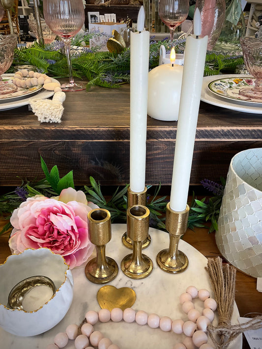 Solitaire Gold Candlestick Holder