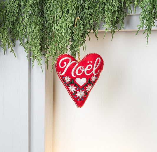 Noel Floral Heart Ornament
