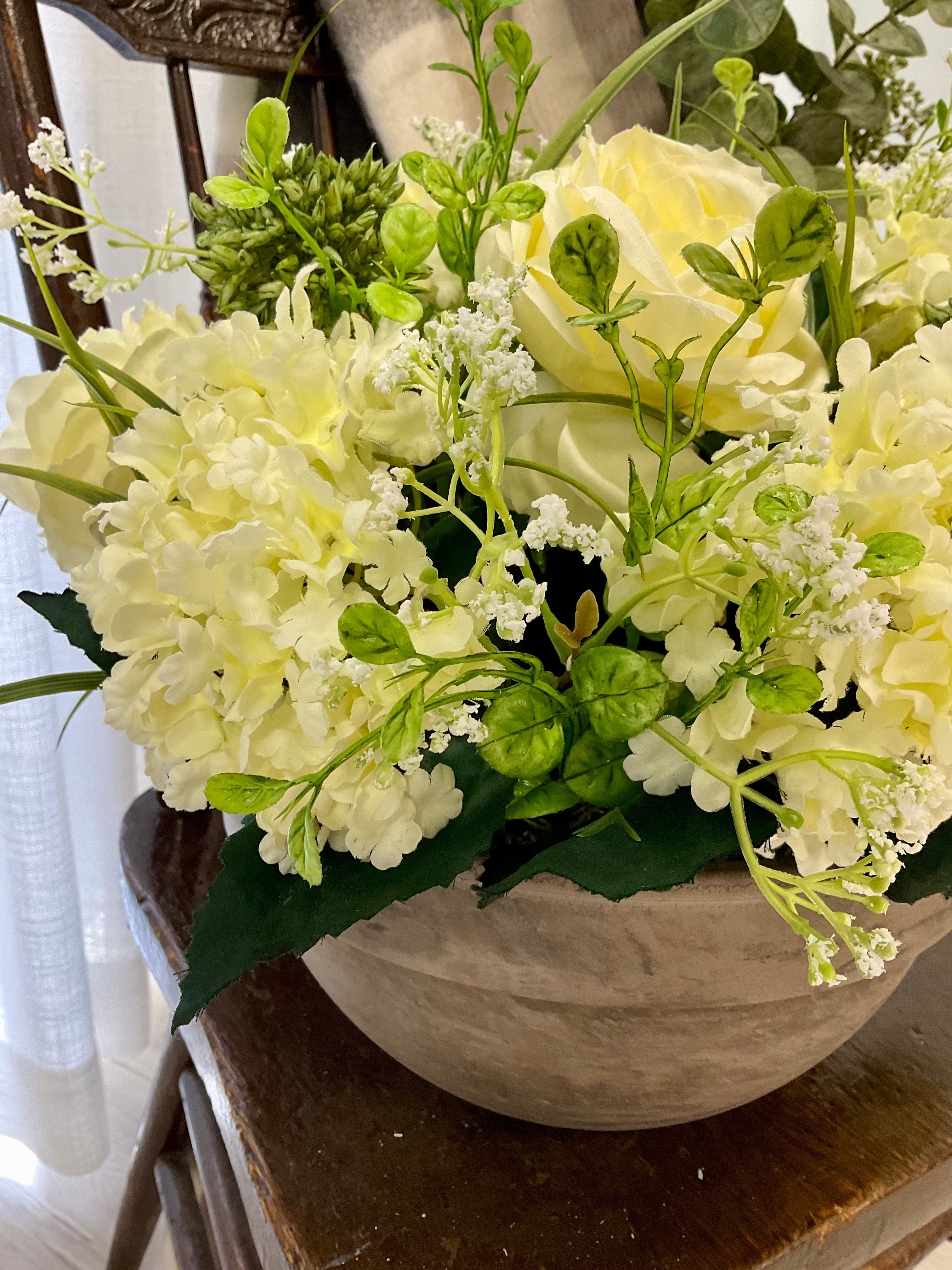 Simply Vanilla Planter