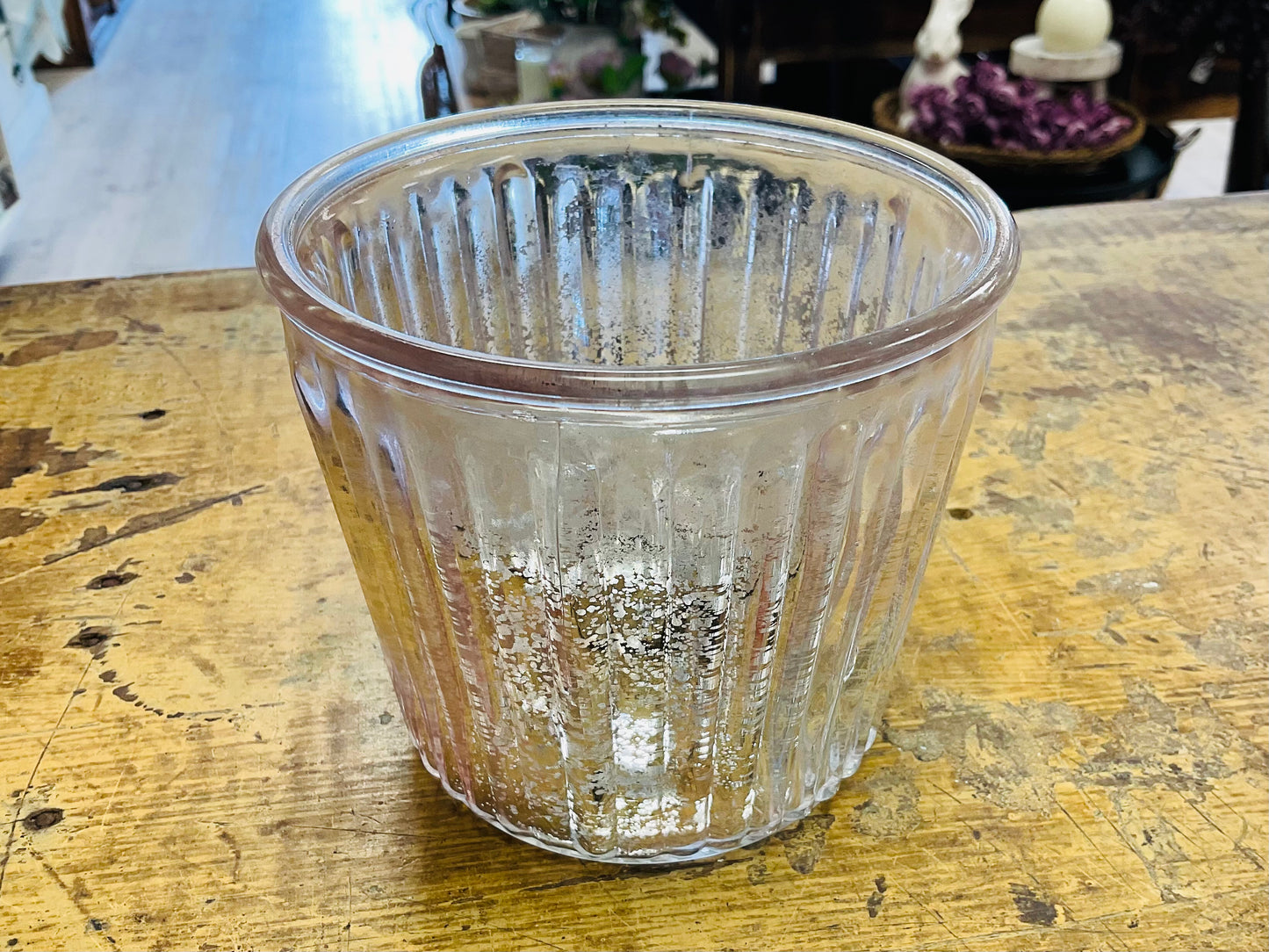 Ribbed Mercury Pink Pot