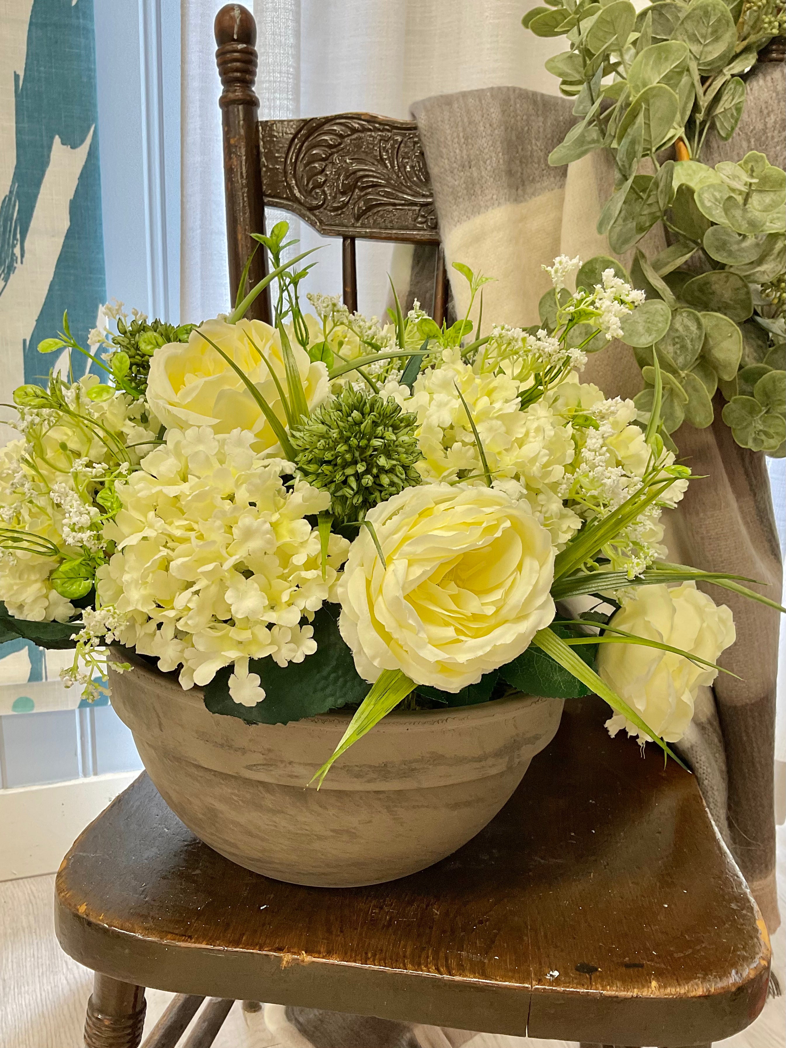 Simply Vanilla Planter
