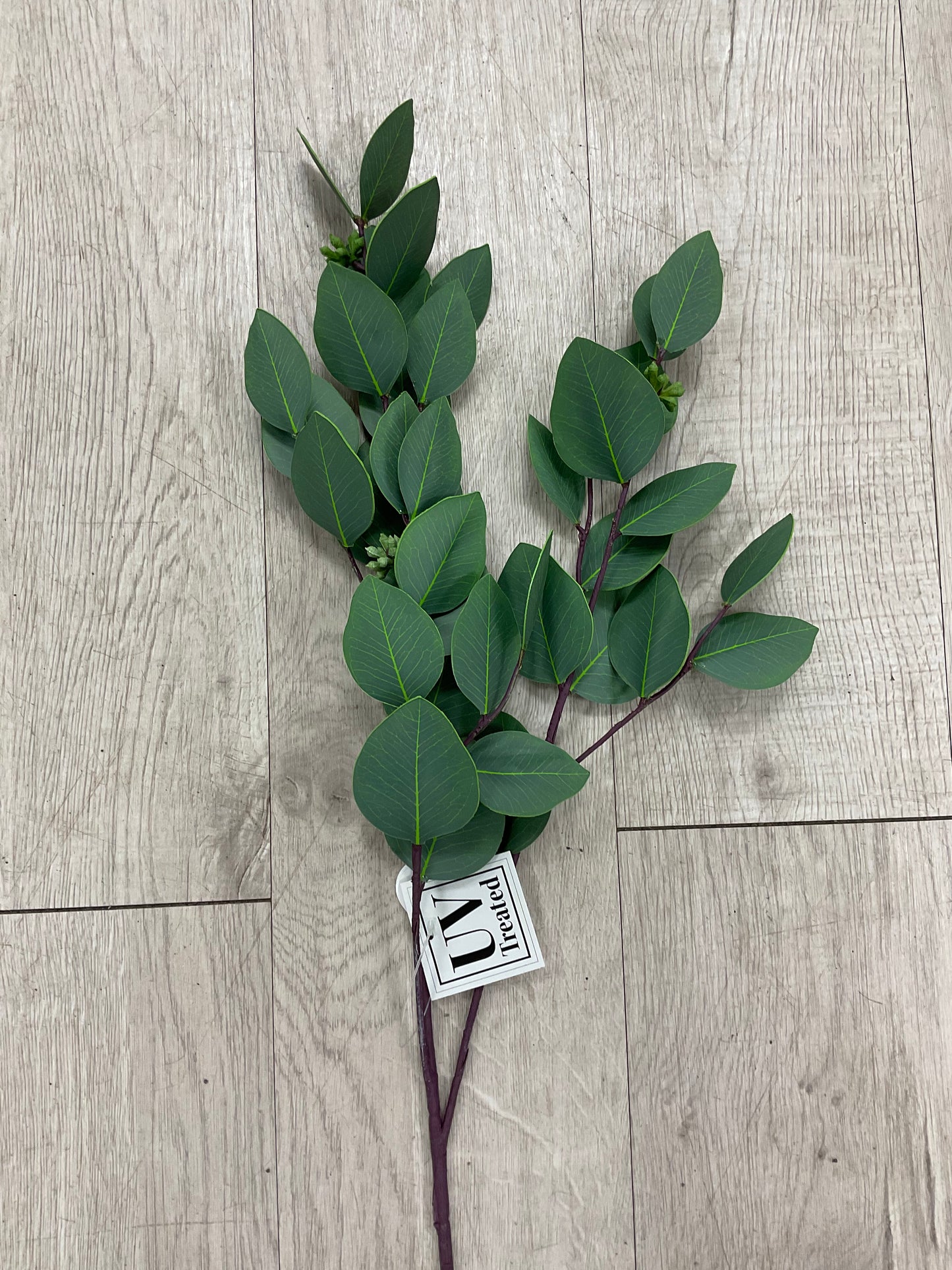 UV Protected Seeded Eucalyptus 32''Spray