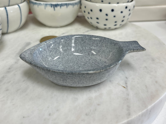 Petra Porcelain Fish Dish