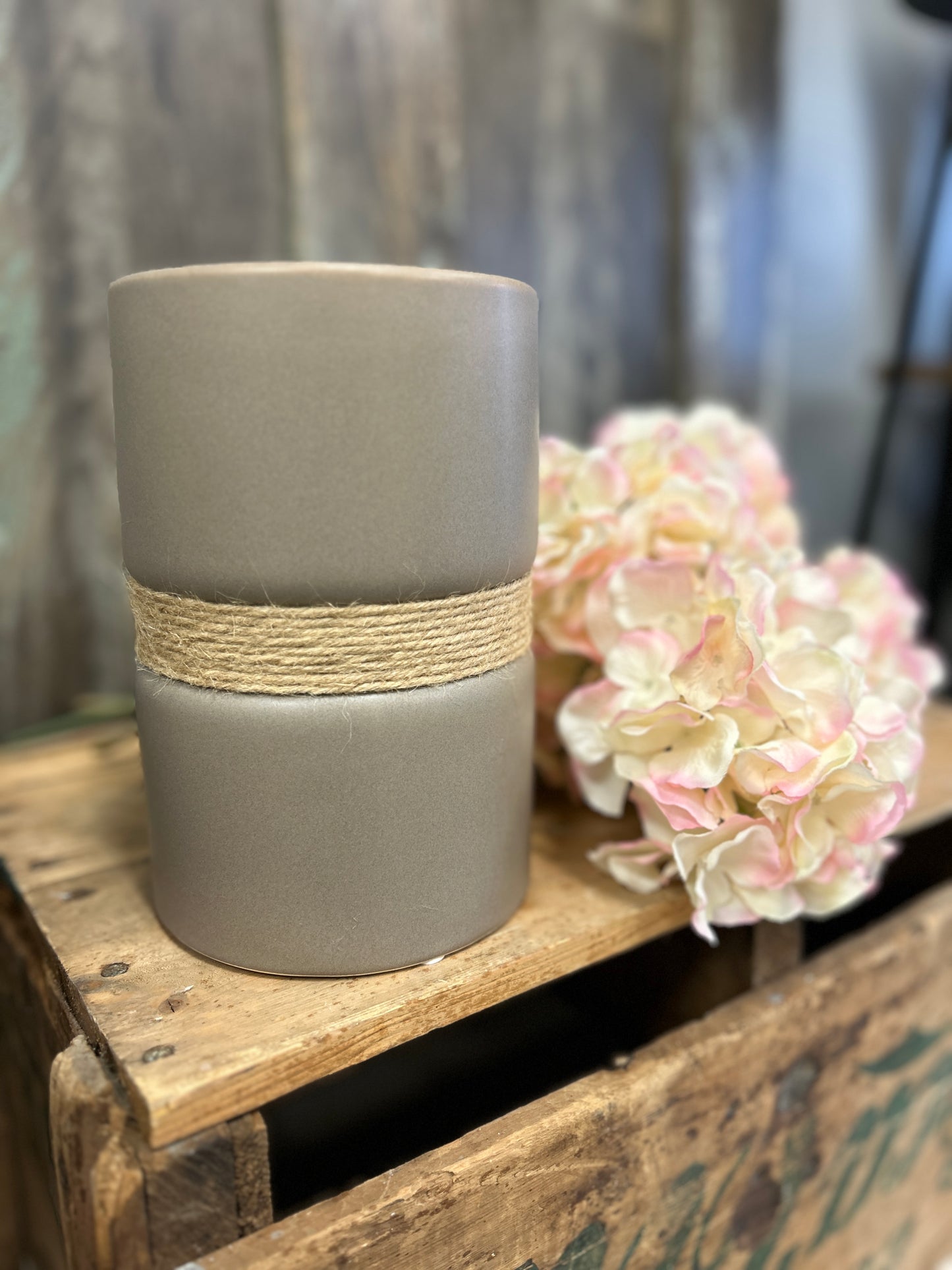Nalita Jute Vase