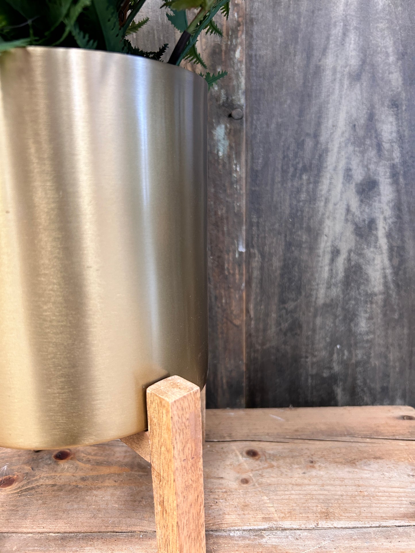 Honey Gold Planter