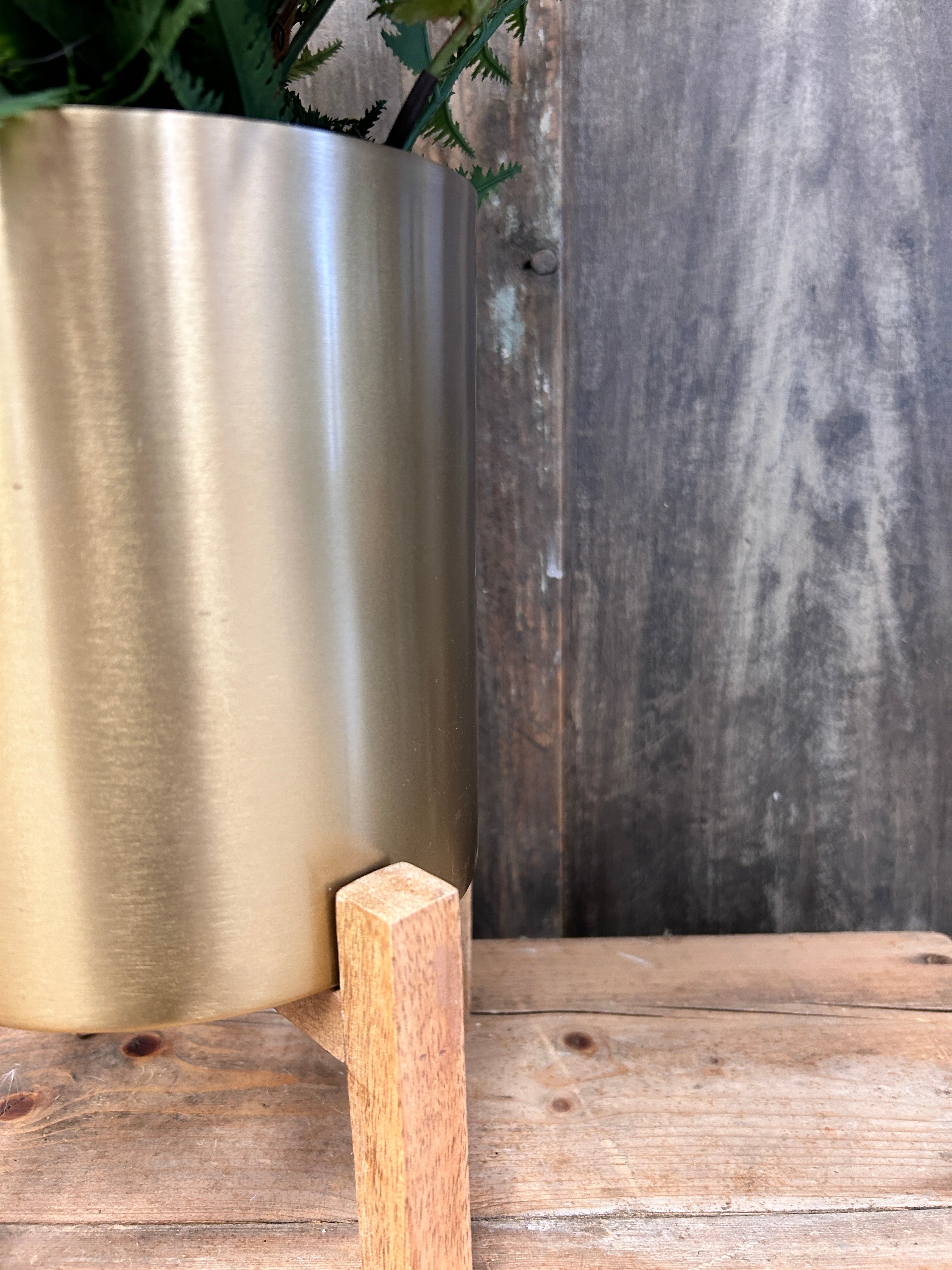 Honey Gold Planter