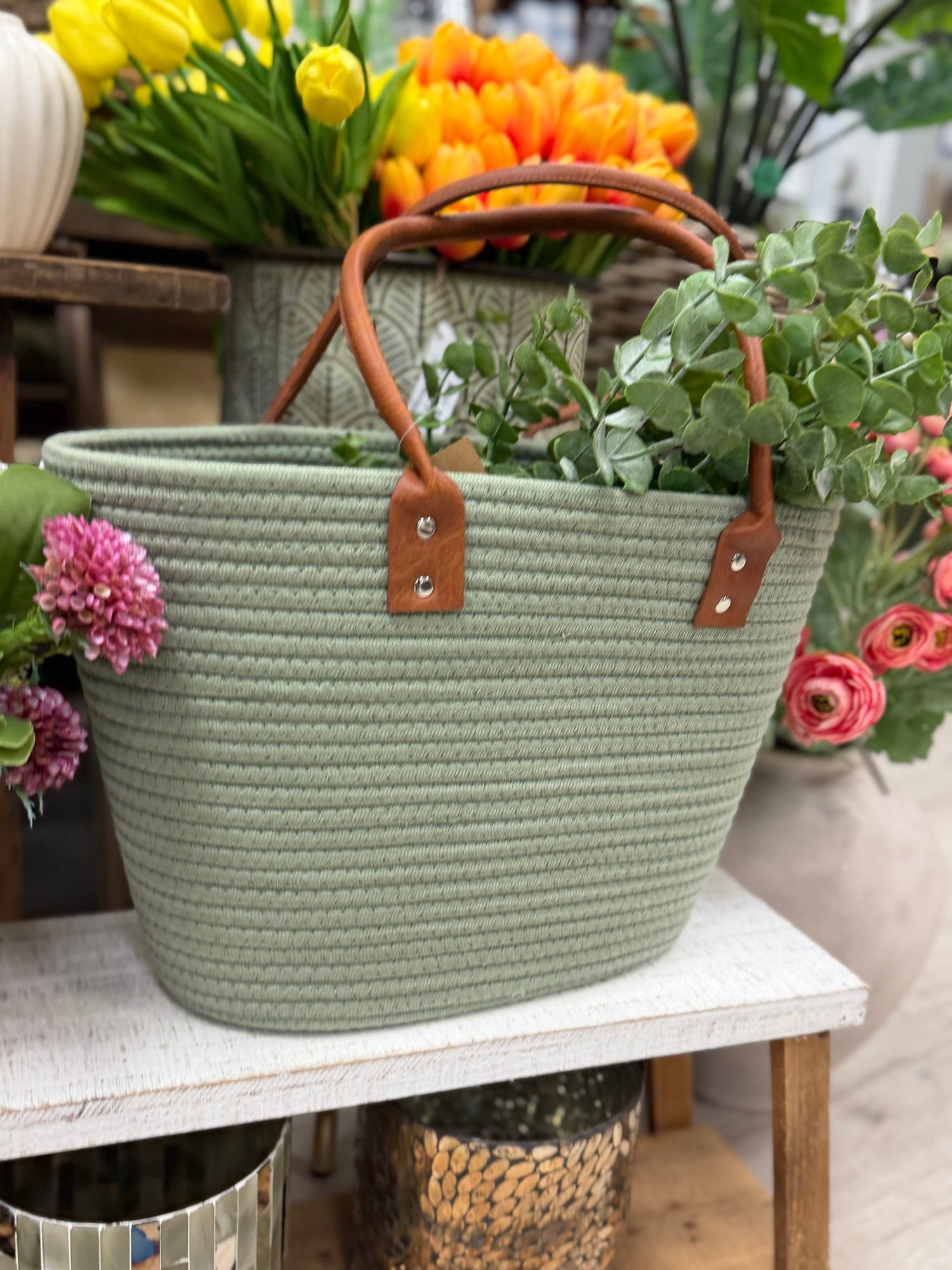 Baskets & Trays