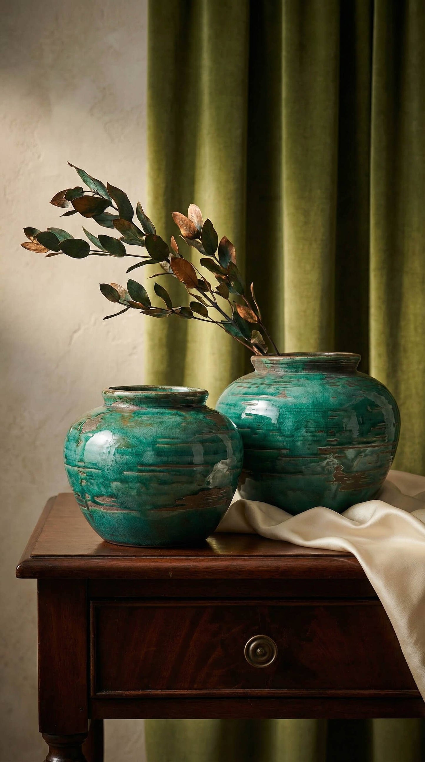 Selva Emerald Green Vase