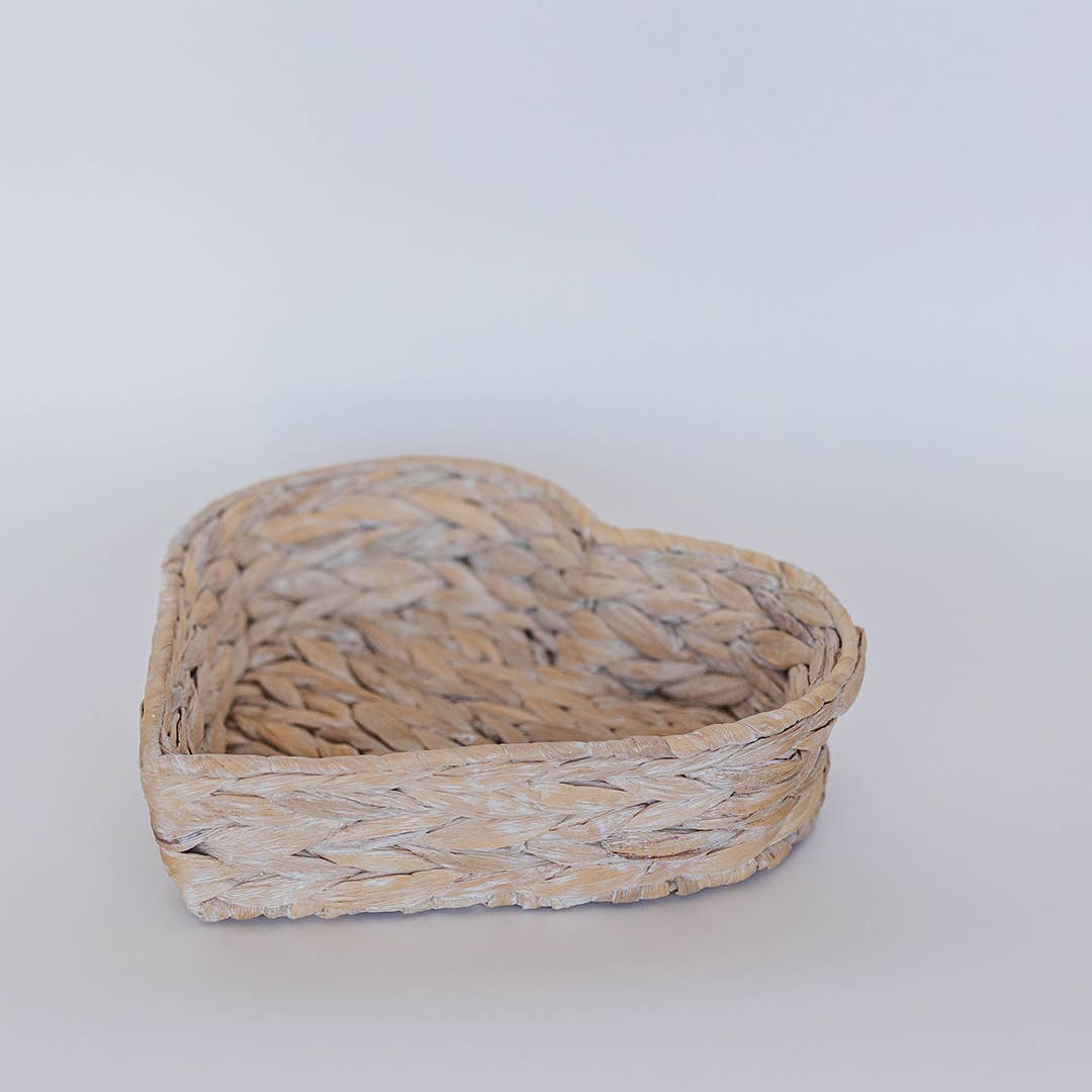 Willow Heart Basket