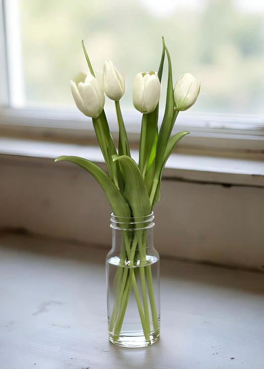 16" Fresh Touch Dynasty White Tulip Bundle