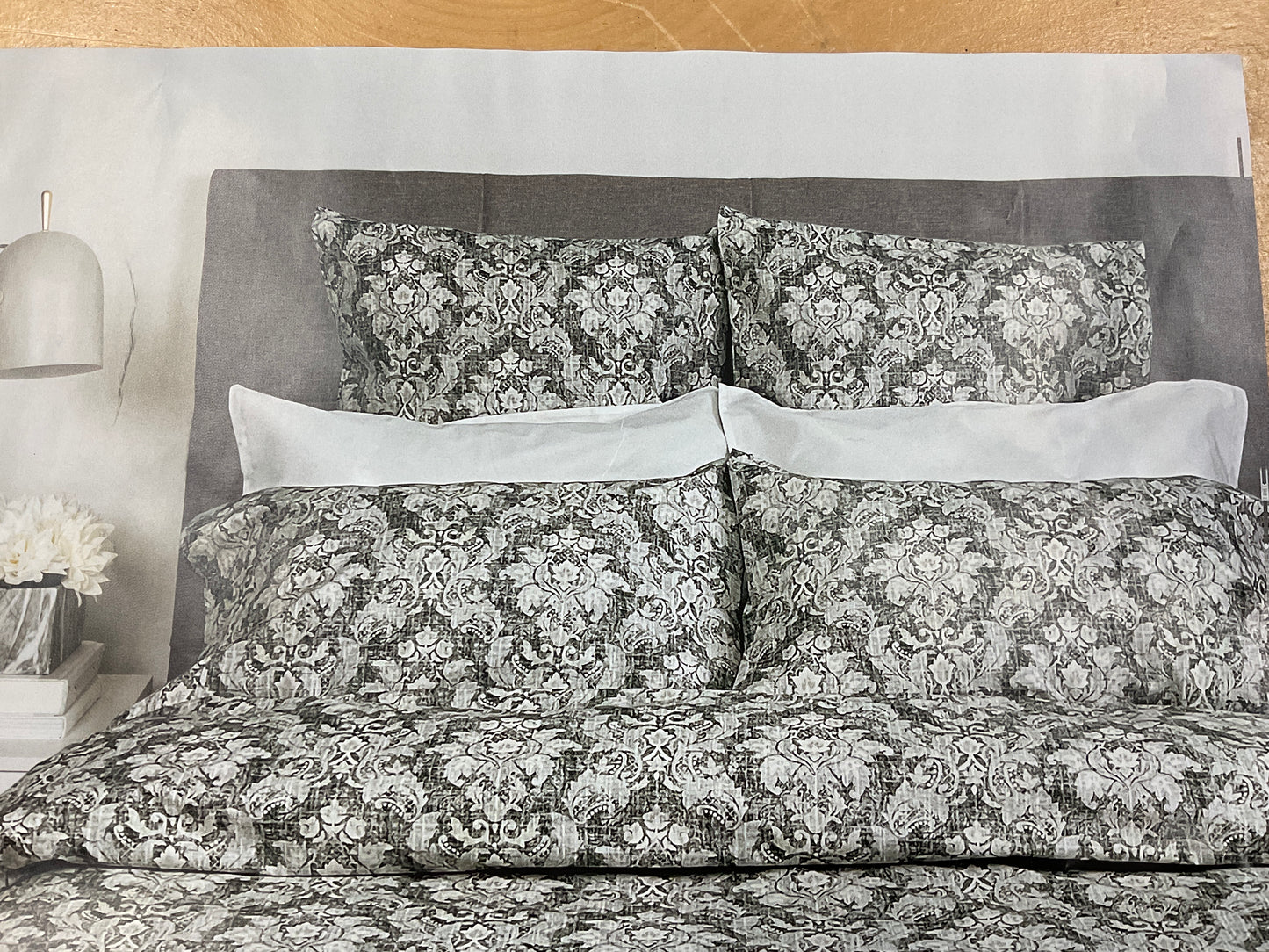 Vintage Damask Duvet Cover - Queen