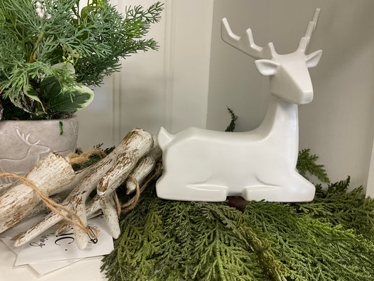 Sitting Holiday Deer