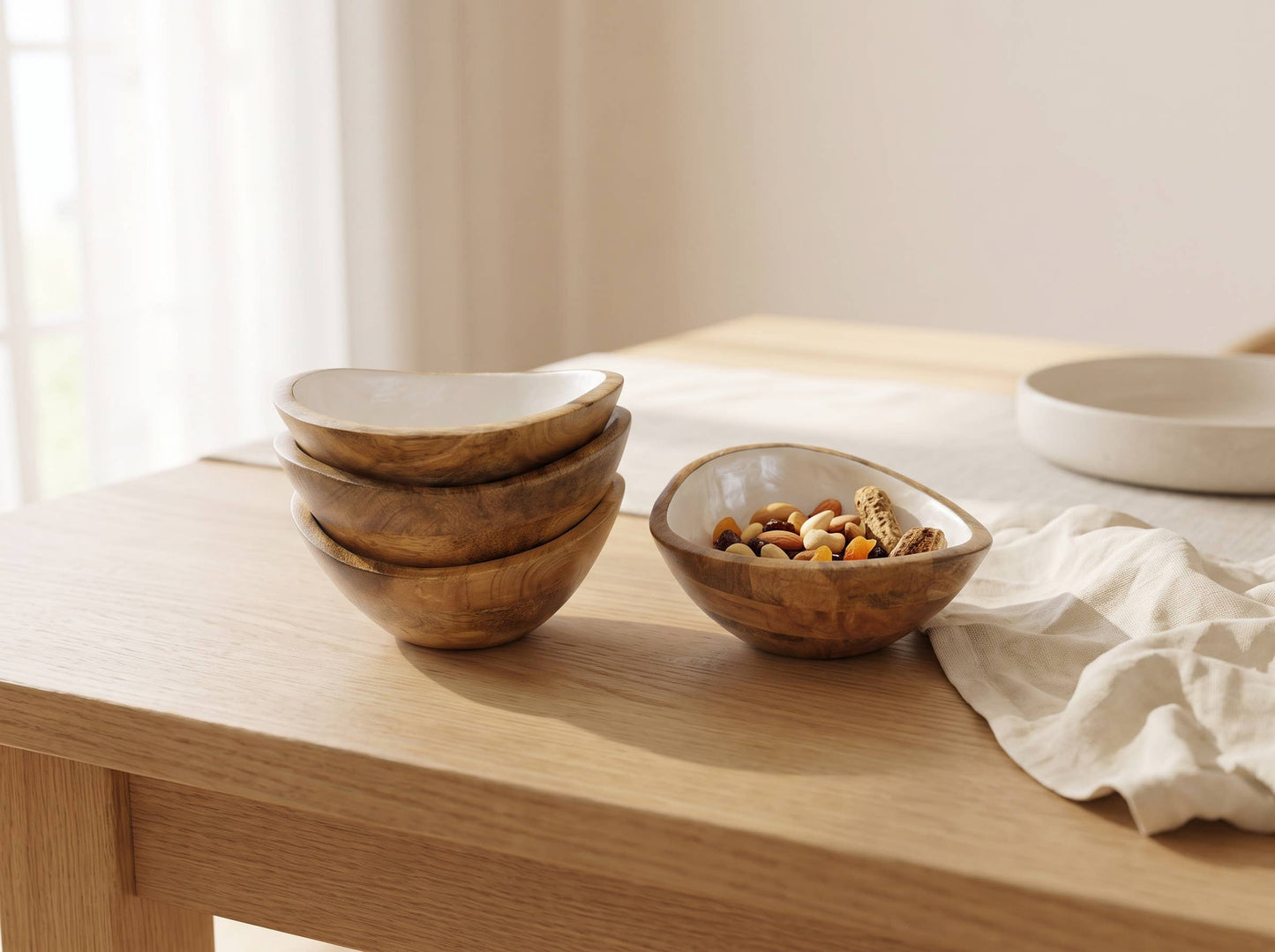 Small Serving Bowl Set with Pearl Enamel, Set of 4