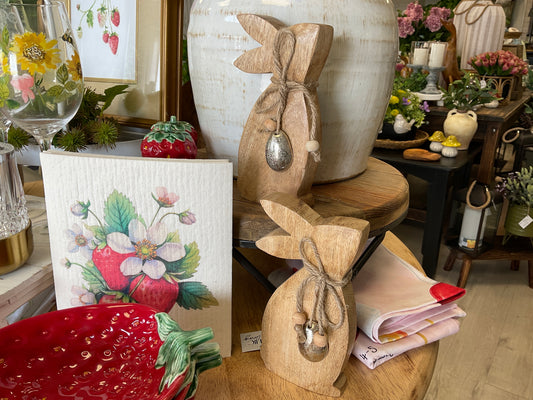 Cassia Mango Wood Rabbit Figurine