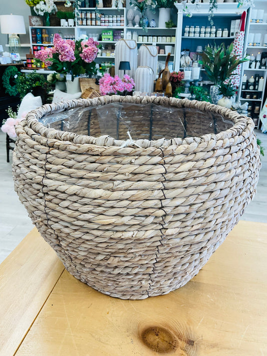 Tapered White Wash Basket Large