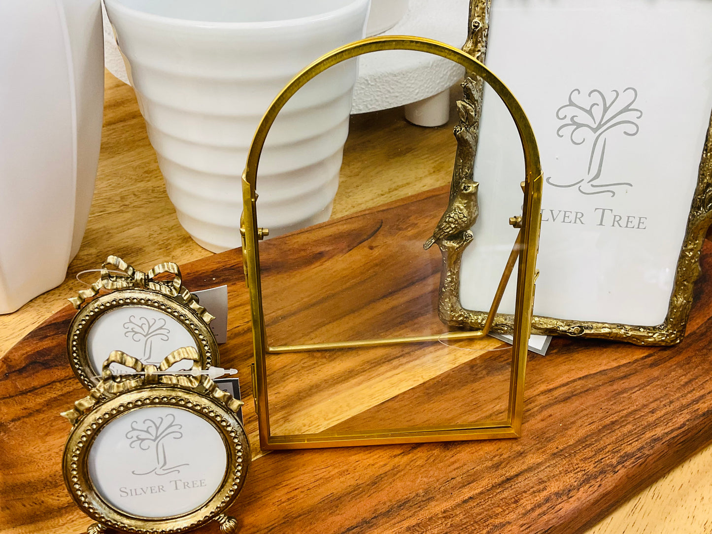 Tabletop Photo Frame