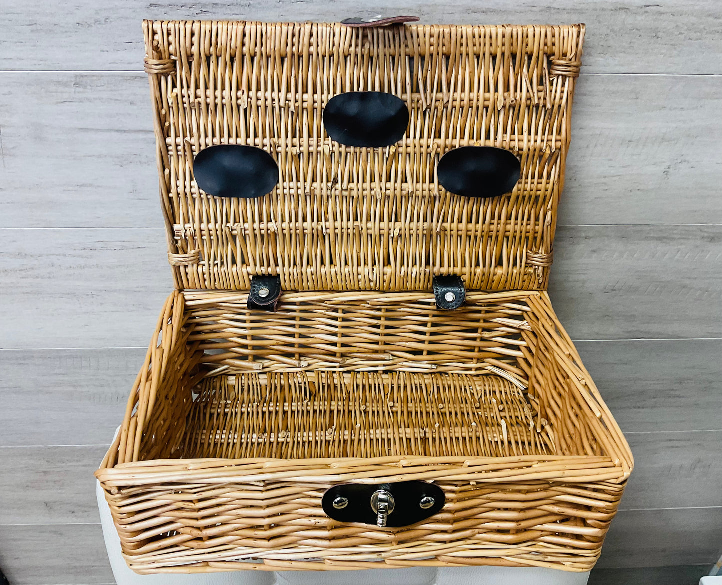 Willow Hamper