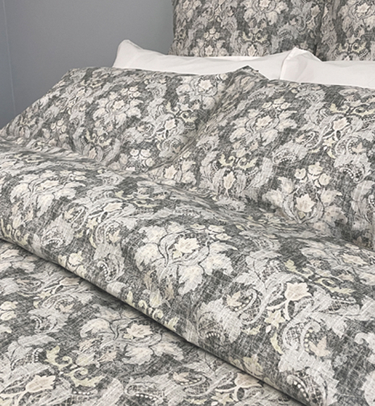 Vintage Damask Duvet Cover - Queen