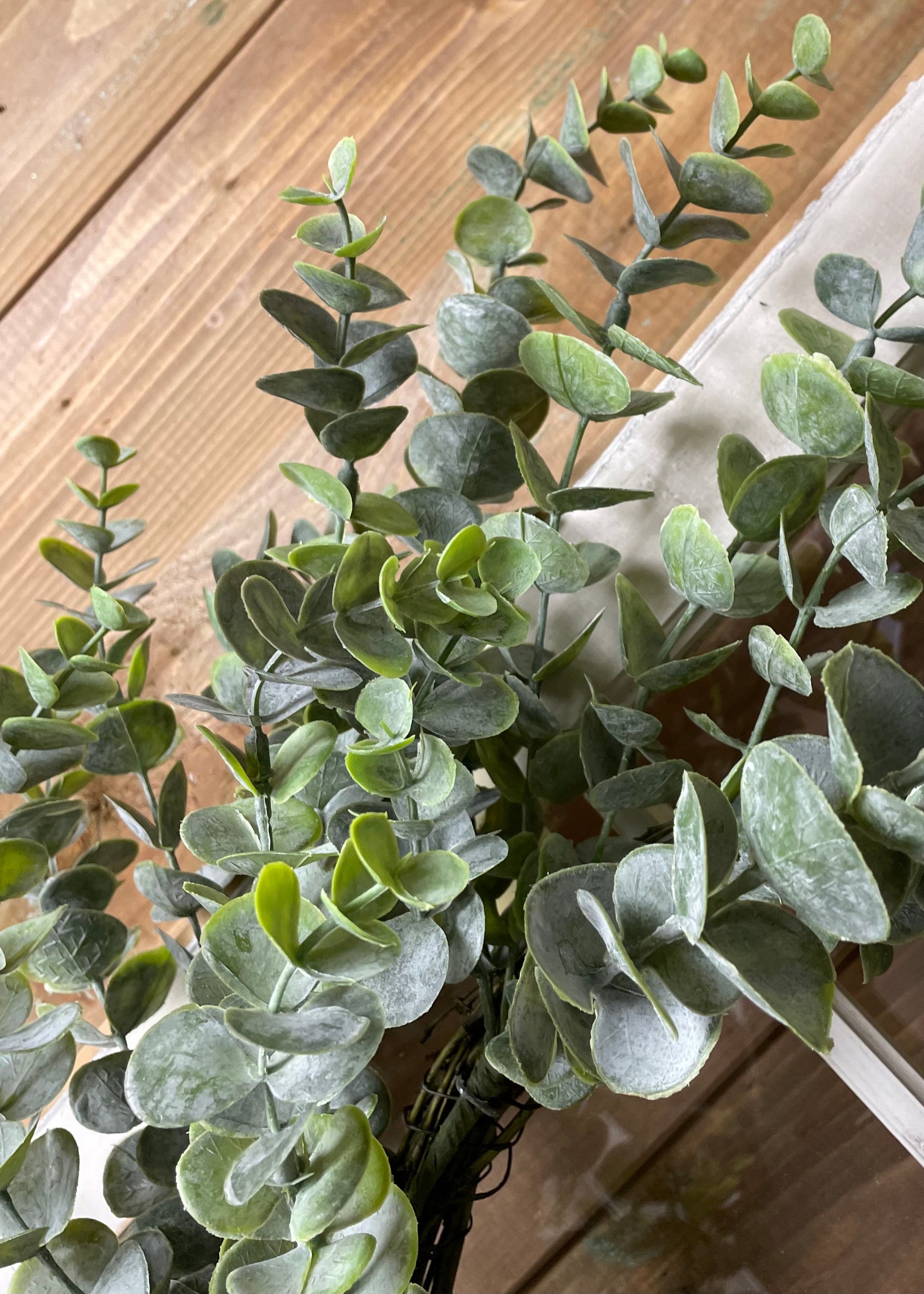 30” Green Eucalyptus Wreath