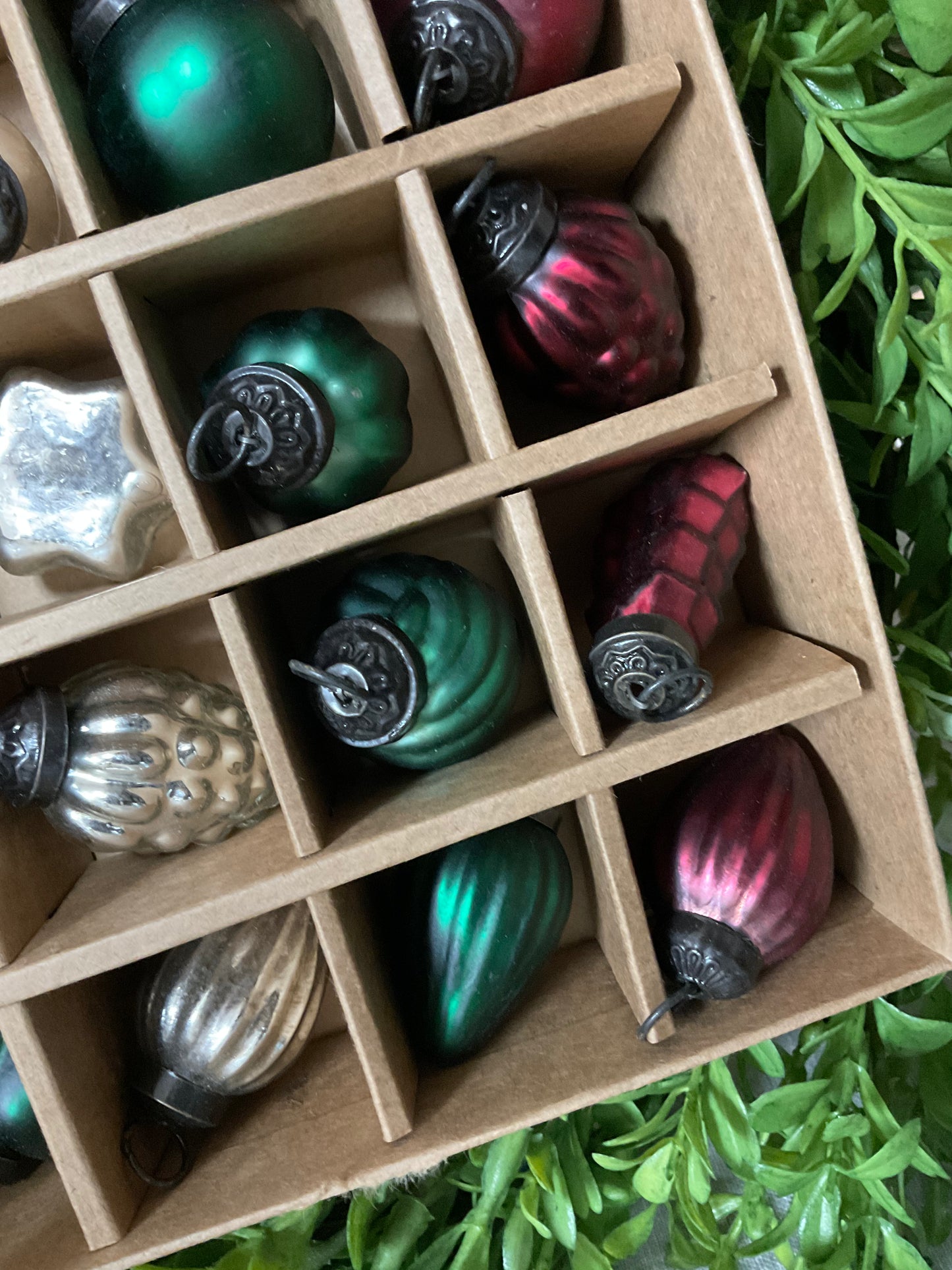 Ornament Jolly Minis