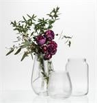 Evelina Vase