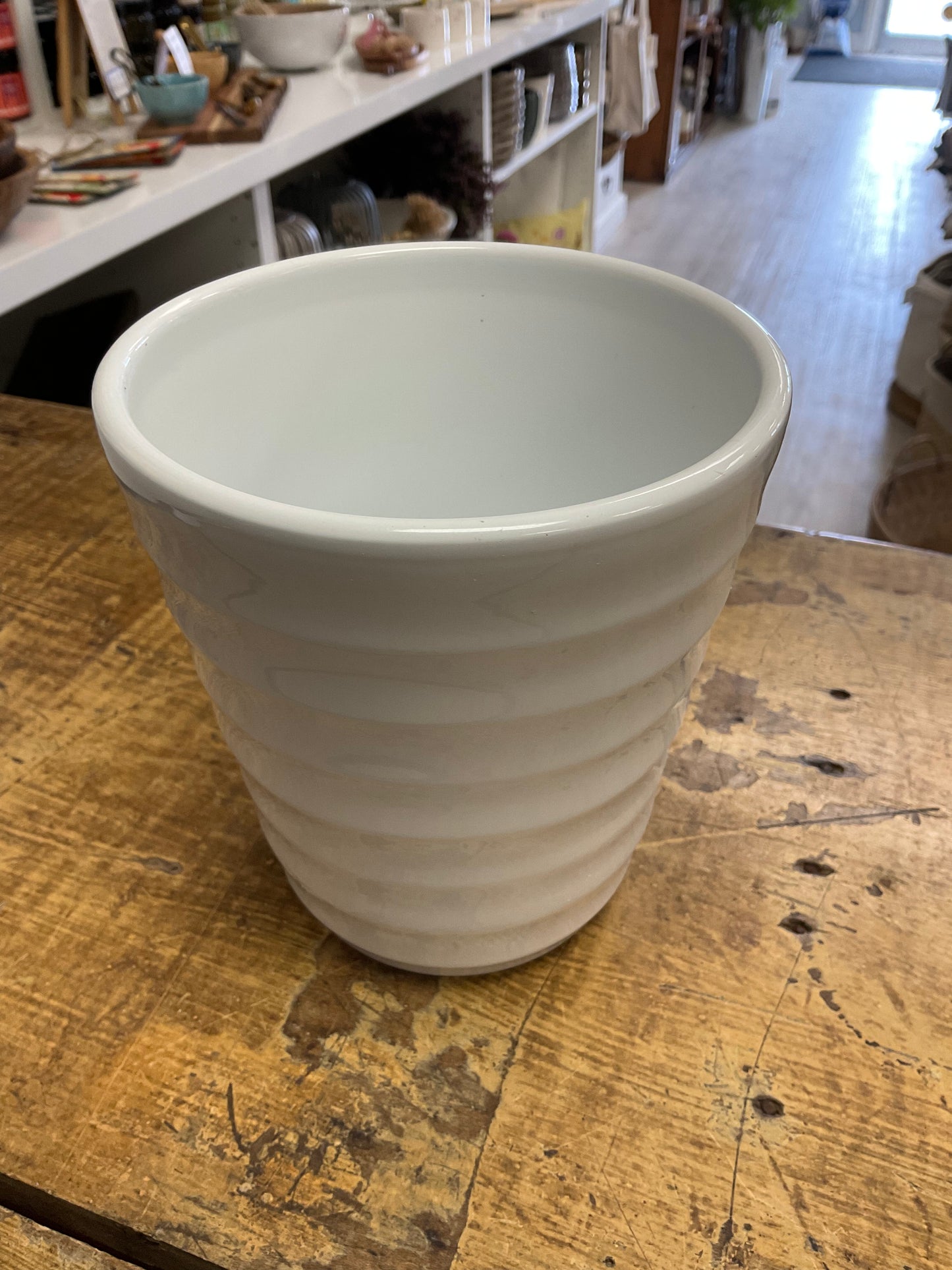 Pearly White Pot
