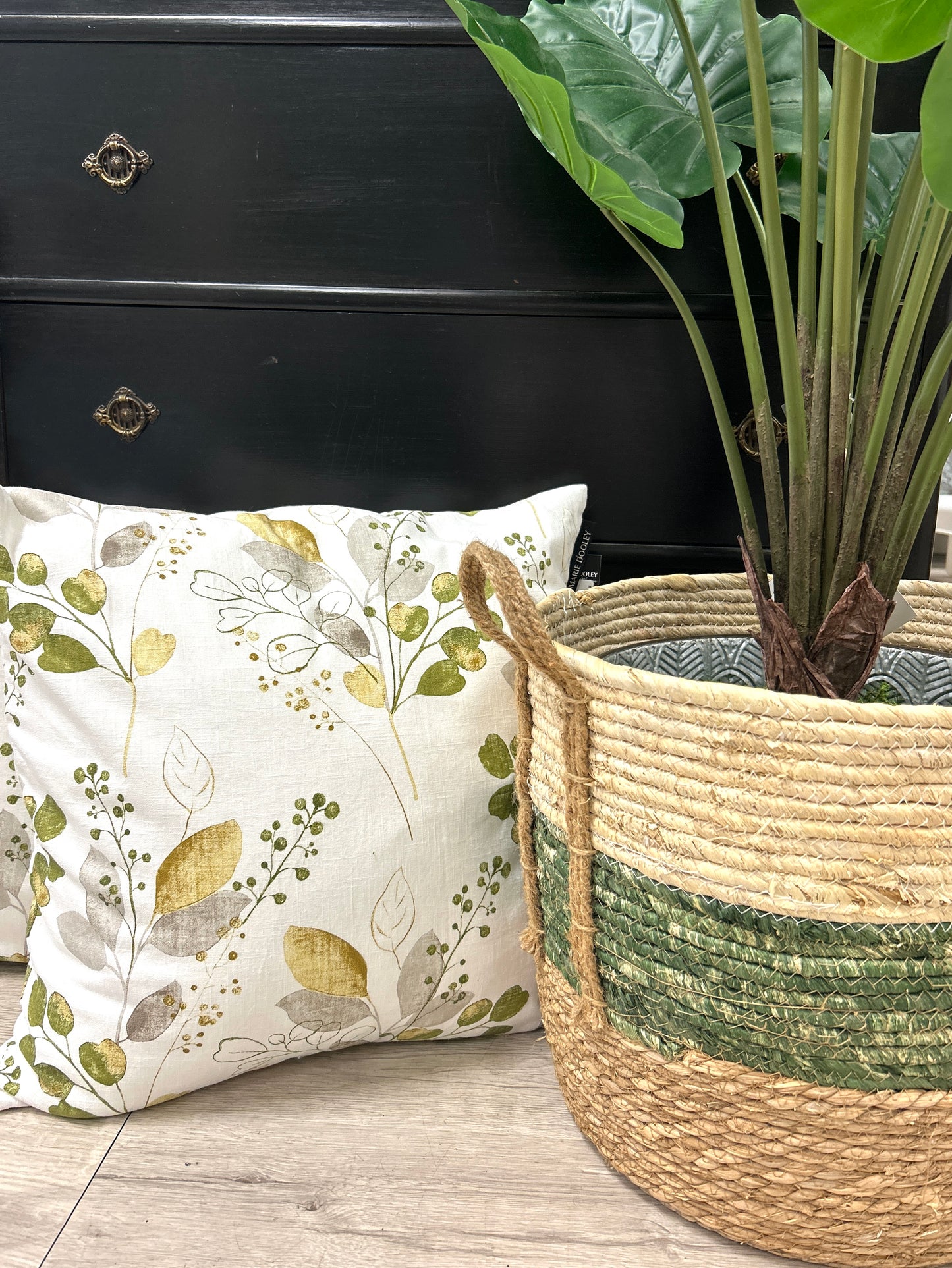 Green/Natural Woven Basket