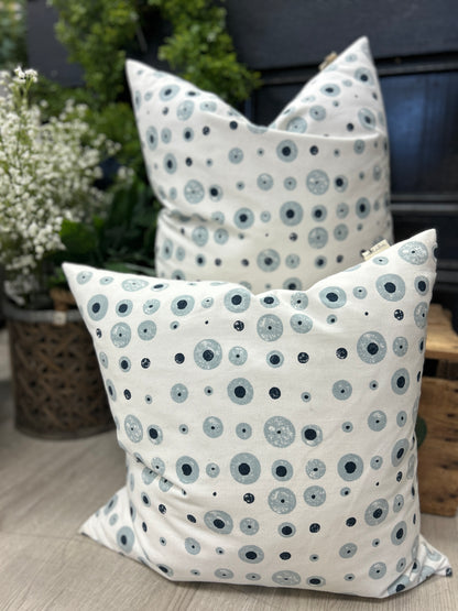 Anemone Pillow