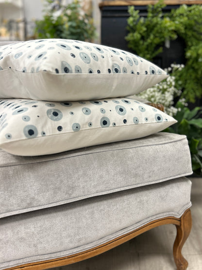 Anemone Pillow