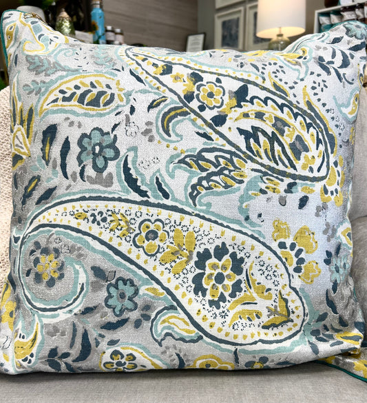 Shea Pillow